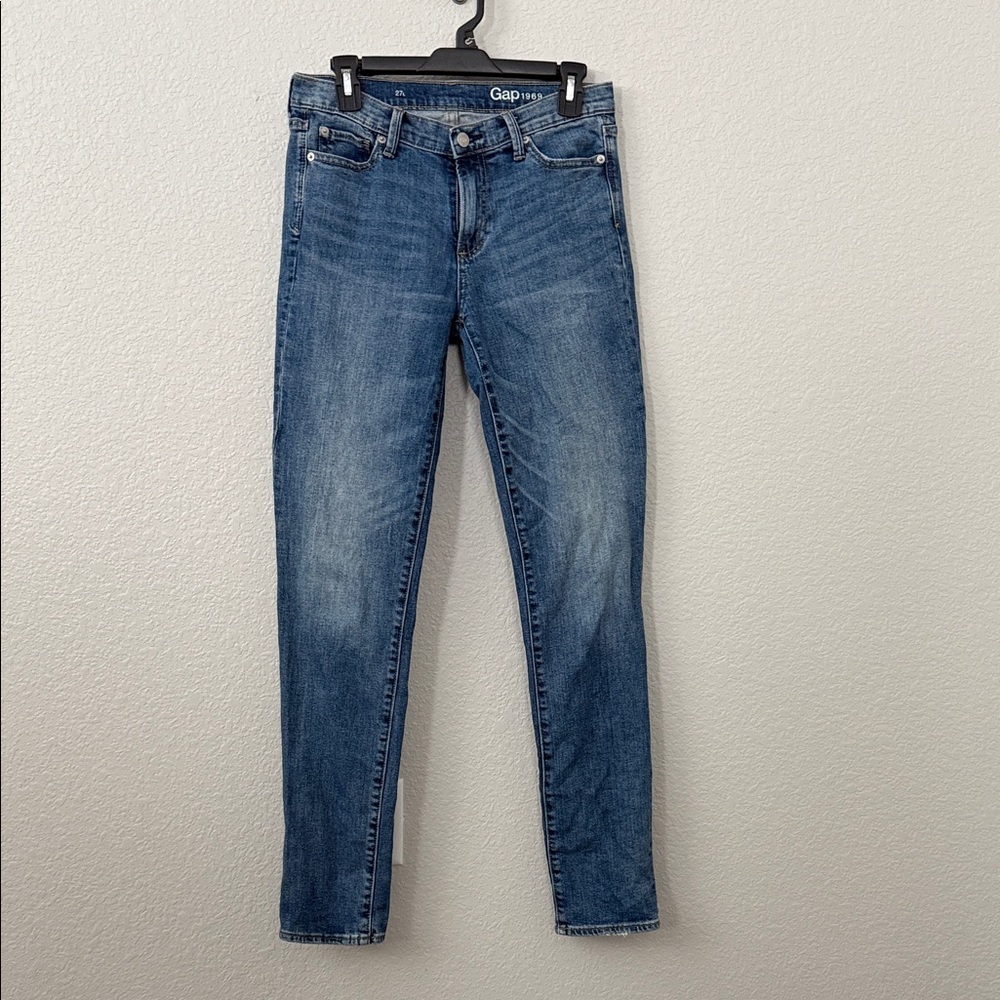 GAP Women's Classic Blue Skinny Jeans denim 27 long